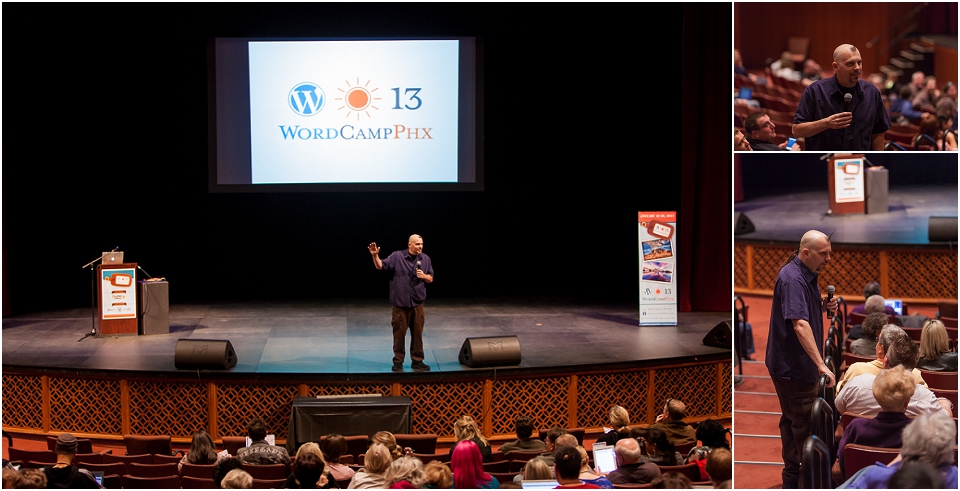 A comedian warms up the crowd before Wordcamp begins. 